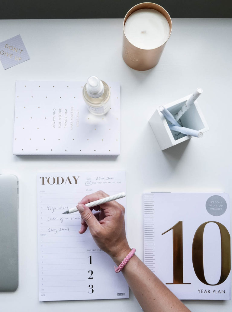 MY 10 YEAR PLAN (AND HOW TO VISUALISE & CREATE YOUR DREAM LIFE ...